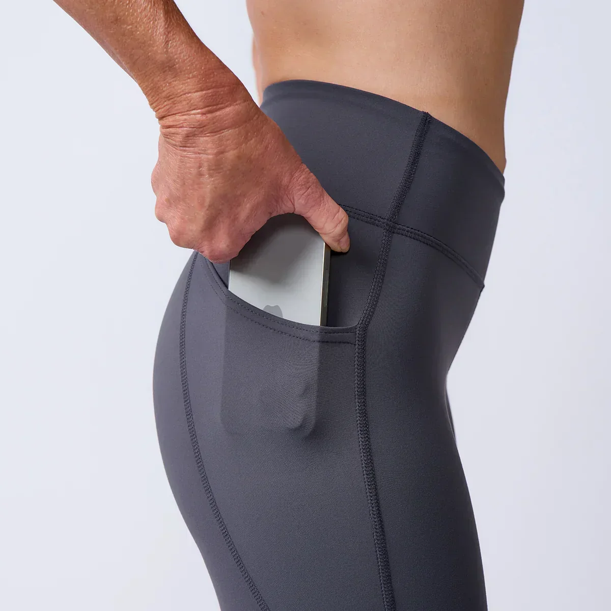 Cropped Training Leggings USA - Image 10